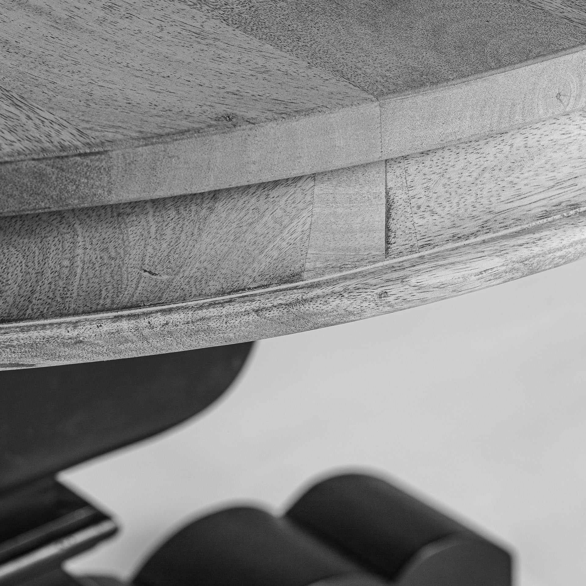 ABO DINING TABLE